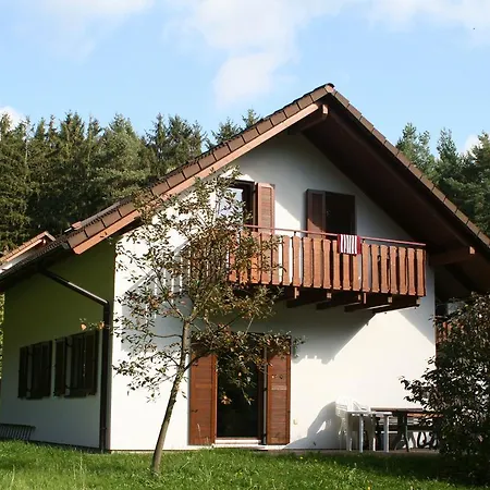 Holiday home Stunning Holiday In Seepark Kirchheim With Garden Kirchheim (Hessen)